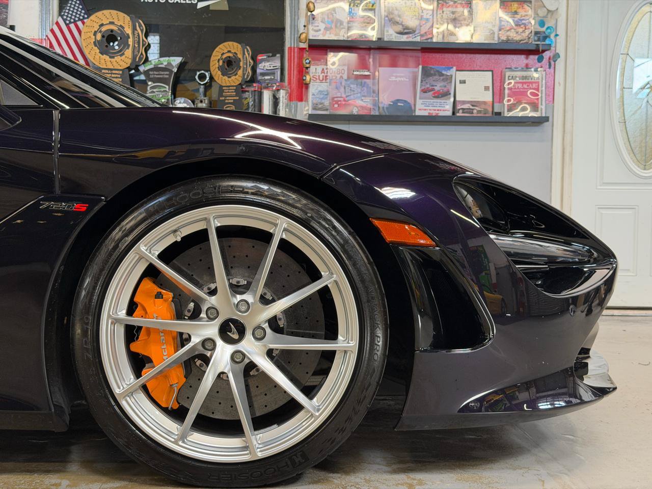 Used 2022 McLaren 720S Performance RWD image 21