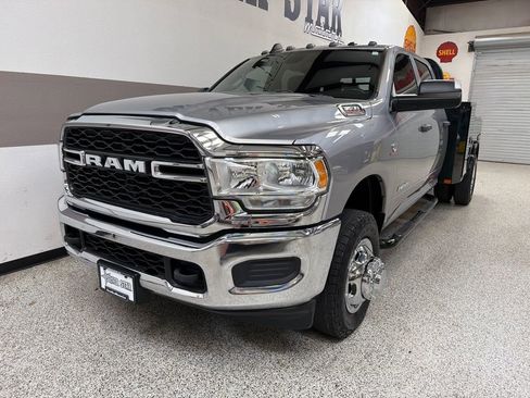 Used 2022 RAM 3500 Tradesman AWD/4WD image 3