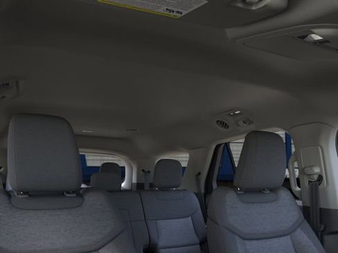 New 2026 Ford Explorer Active RWD image 22