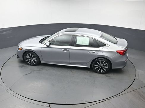 Used 2023 Honda Civic EX image 34
