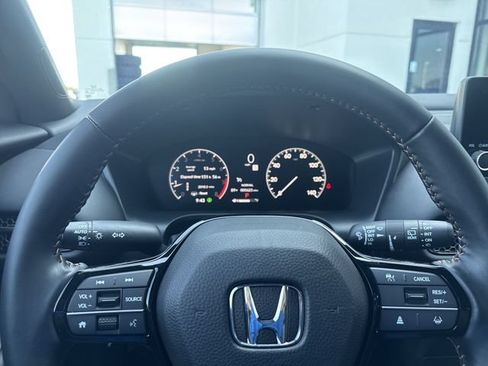 Used 2025 Honda HR-V Sport image 19
