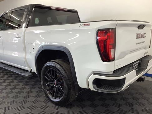 Used 2020 GMC Sierra 1500 Elevation w/ Elevation Value Package AWD/4WD image 4