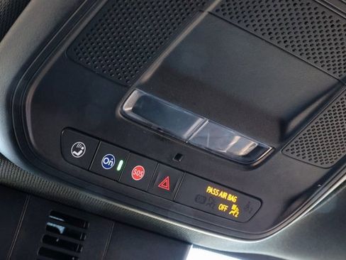 Used 2024 GMC Acadia Elevation image 21