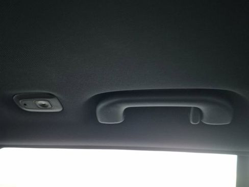 Used 2023 Jeep Grand Cherokee Altitude image 50