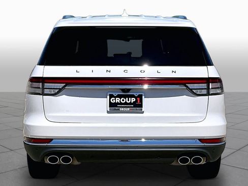Used 2024 Lincoln Aviator Reserve w/ Elements Package Plus RWD image 5