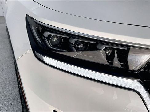 Used 2023 Kia Sorento SX Prestige image 36