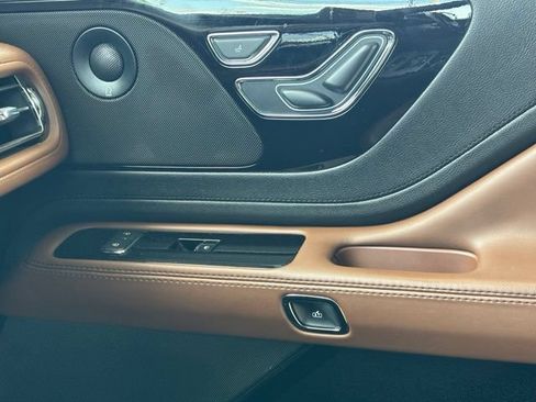 Used 2023 Lincoln Aviator Reserve w/ Equipment Group 201A AWD/4WD image 36