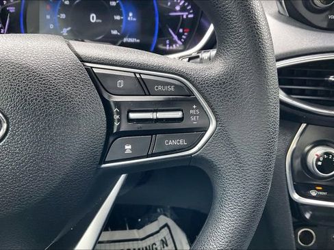 Used 2019 Hyundai Santa Fe SEL image 19