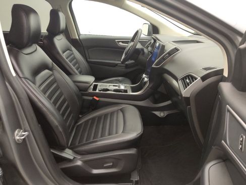 Used 2024 Ford Edge SEL image 21