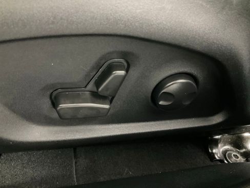 Certified 2022 Jeep Compass Latitude w/ Convenience Group image 22