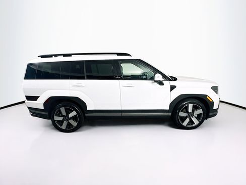 Used 2025 Hyundai Santa Fe Limited image 10