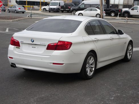 Used 2015 BMW 528i xDrive Sedan image 7