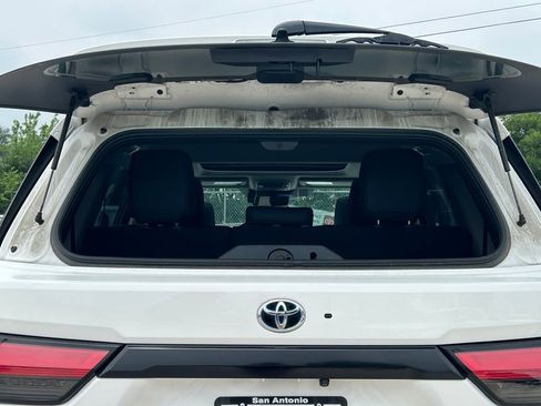 Used 2023 Toyota Sequoia TRD Pro AWD/4WD image 17