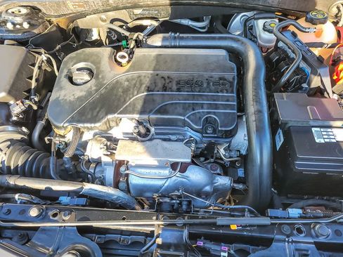 Certified 2018 Chevrolet Malibu LT image 22