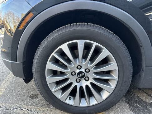 Used 2017 Lincoln MKC Reserve w/ Lincoln MKC Climate Package image 21