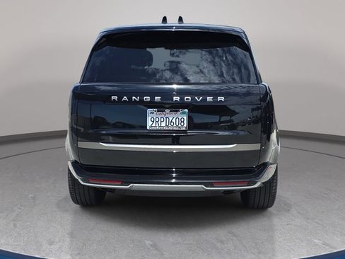 Used 2025 Land Rover Range Rover Long Wheelbase SE AWD/4WD image 6