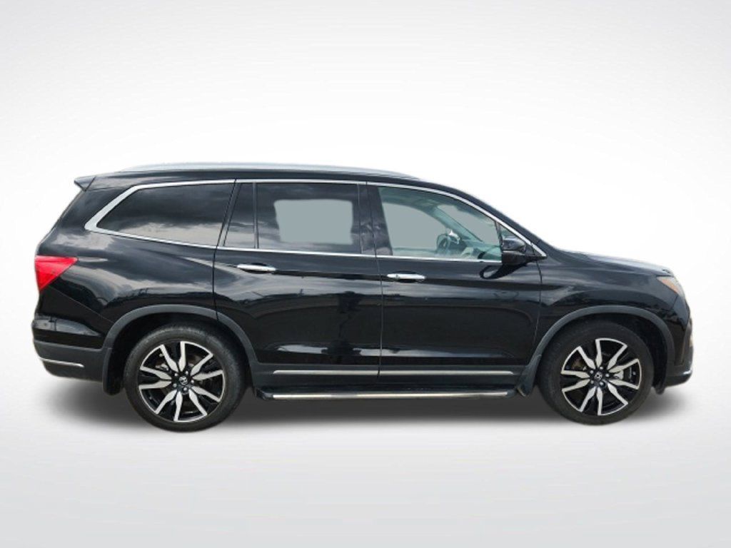 Used 2021 Honda Pilot Touring image 8