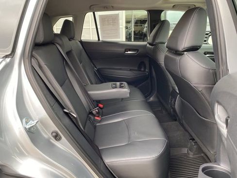 Certified 2024 Toyota Corolla Cross XLE image 22