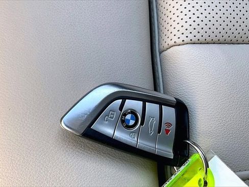 Used 2022 BMW X5 sDrive40i w/ Premium Package image 36