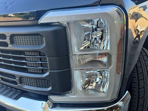 New 2026 Ford F350 XL w/ 360-Degree Camera Package image 27