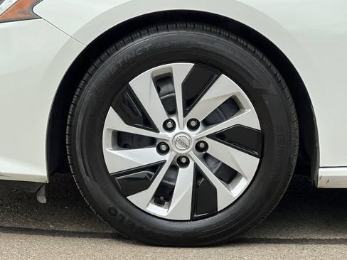 Used 2020 Nissan Altima 2.5 S FWD image 28
