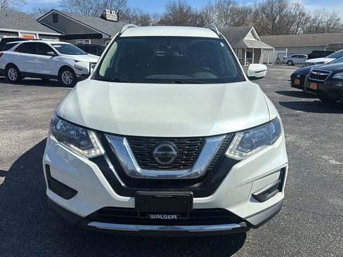 Used 2018 Nissan Rogue SV image 8