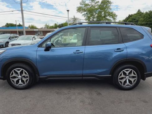 Certified 2023 Subaru Forester Premium AWD/4WD image 5