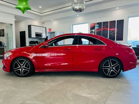 Used 2018 Mercedes-Benz CLA 250 image 4