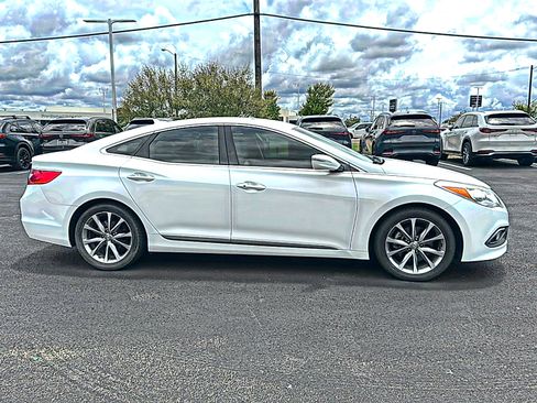 Used 2017 Hyundai Azera FWD image 9