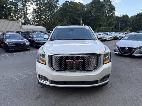 Used 2015 GMC Yukon XL Denali w/ Open Road Package AWD/4WD image 2