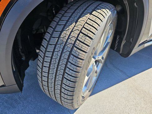 New 2026 BMW X5 sDrive40i w/ Parking Assistance Package image 33