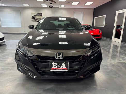 Used 2018 Honda Accord Sport image 19