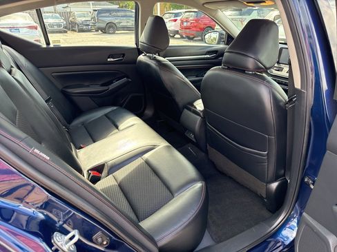 Used 2023 Nissan Altima 2.5 SR image 19