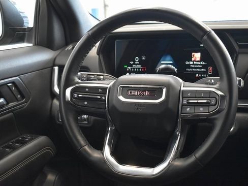Used 2025 GMC Terrain Elevation image 26
