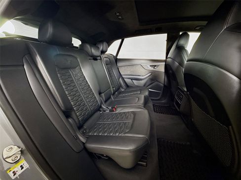 Used 2022 Audi RS Q8 image 29