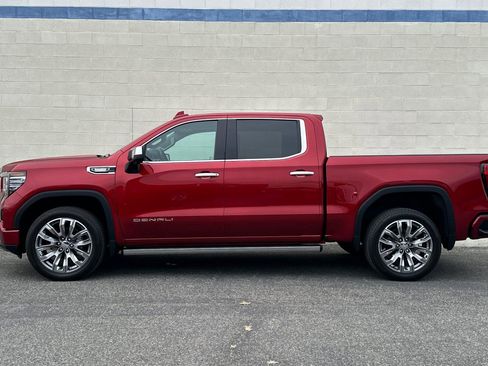 Certified 2024 GMC Sierra 1500 Denali w/ Denali Reserve Package RWD image 7