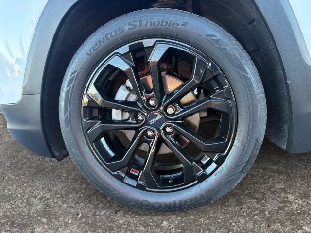 Used 2020 GMC Terrain SLE w/ Driver Convenience Package FWD image 14