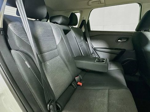 Used 2023 Nissan Rogue SV FWD image 26
