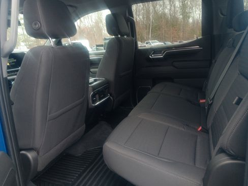 Used 2023 GMC Sierra 1500 Elevation image 11