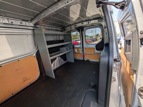 Used 2018 Ford Transit Connect XLT FWD image 17
