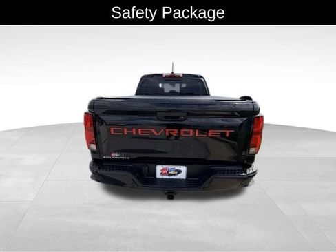 Used 2023 Chevrolet Colorado Z71 w/ Z71 Convenience Package 2 AWD/4WD image 6