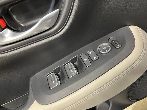 New 2026 Honda HR-V EX-L image 14