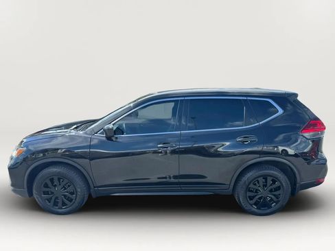 Used 2017 Nissan Rogue S AWD/4WD image 6