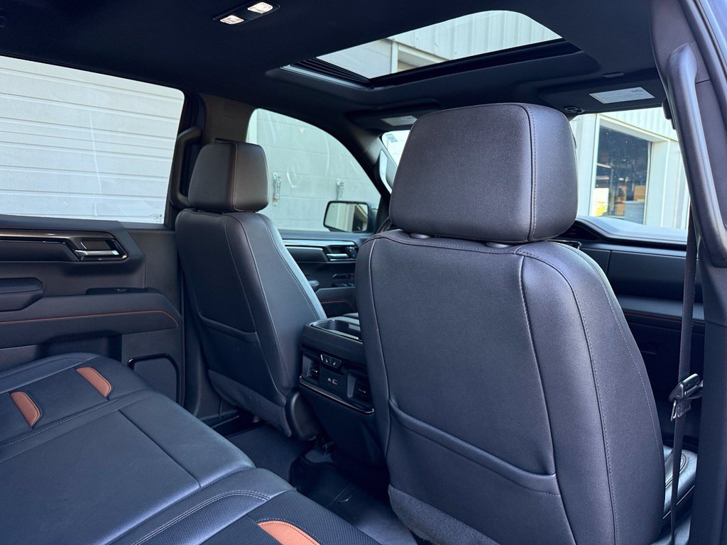 Used 2022 GMC Sierra 1500 AT4 w/ AT4 Premium Package AWD/4WD image 35