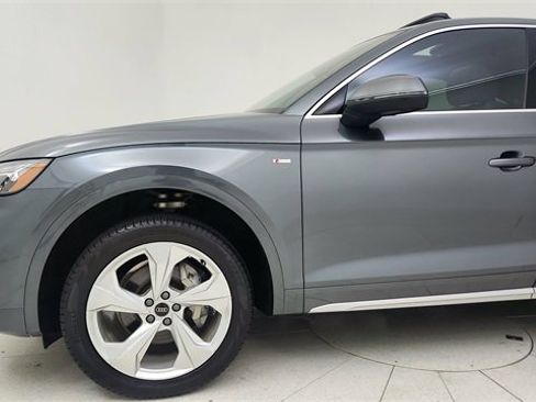 Used 2024 Audi Q5 2.0T Premium Plus w/ Premium Plus Package image 10