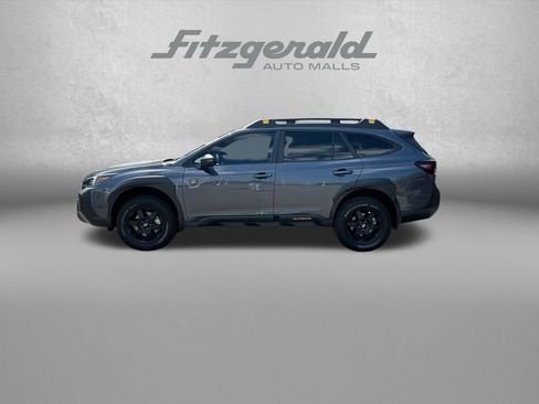 Used 2025 Subaru Outback Wilderness AWD/4WD image 5
