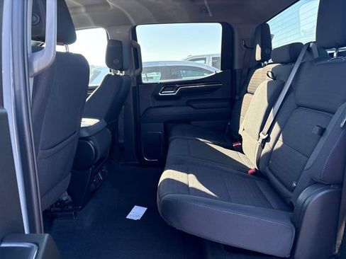 Used 2024 GMC Sierra 1500 Elevation w/ X31 Off-Road Package AWD/4WD image 9