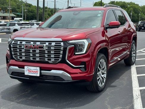 Used 2026 GMC Terrain Denali AWD/4WD image 9