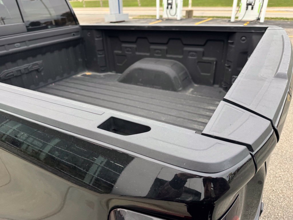Used 2023 GMC Sierra 1500 AT4 w/ AT4 Premium Package AWD/4WD image 52