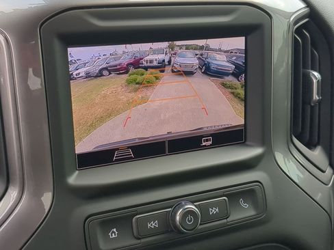 Used 2025 Chevrolet Silverado 1500 W/T w/ WT Value Package image 18